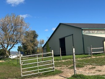 Turnkey Equestrian Facility + Private Studio for Lease