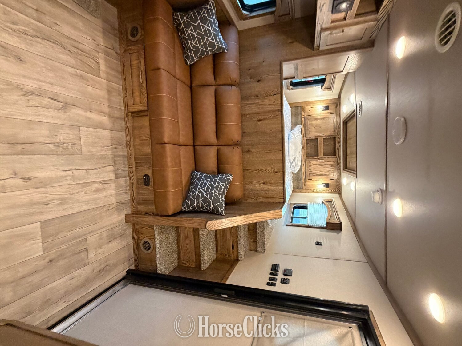 2026 Lakota Charger Gooseneck Horse Trailer