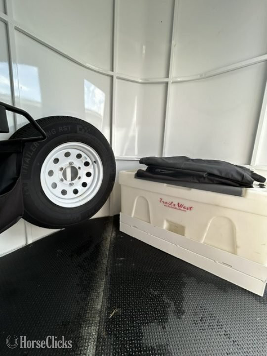 Horse Trailers - 2020 Trails West 2H Straight Load Trailer Bumper Pull Horse Trailer