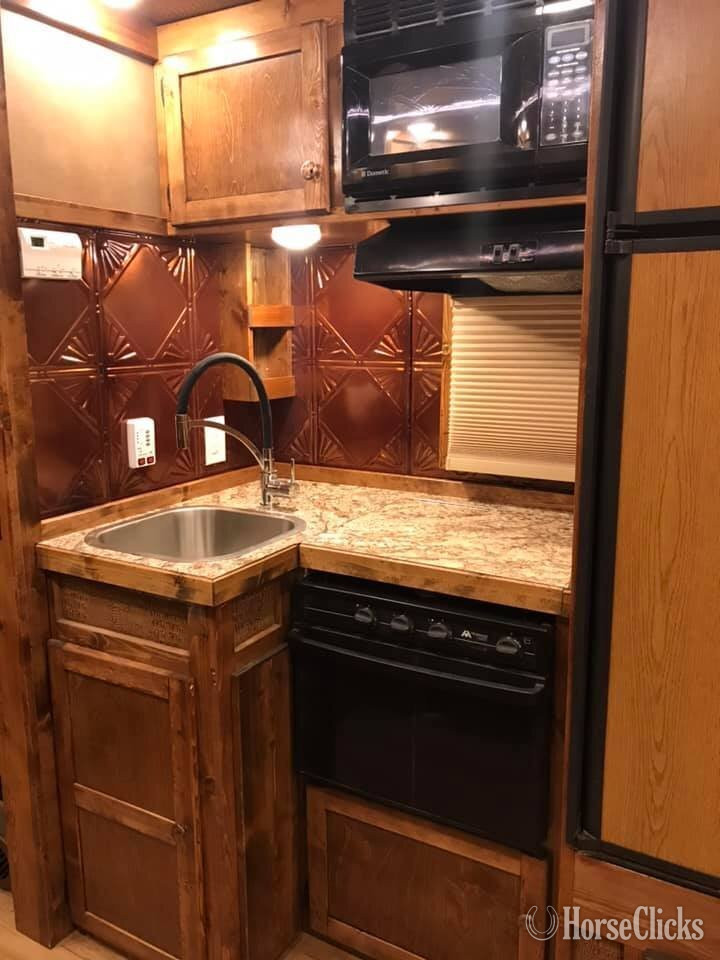 2004 Gore Trailers  Gooseneck Horse Trailer Alabama