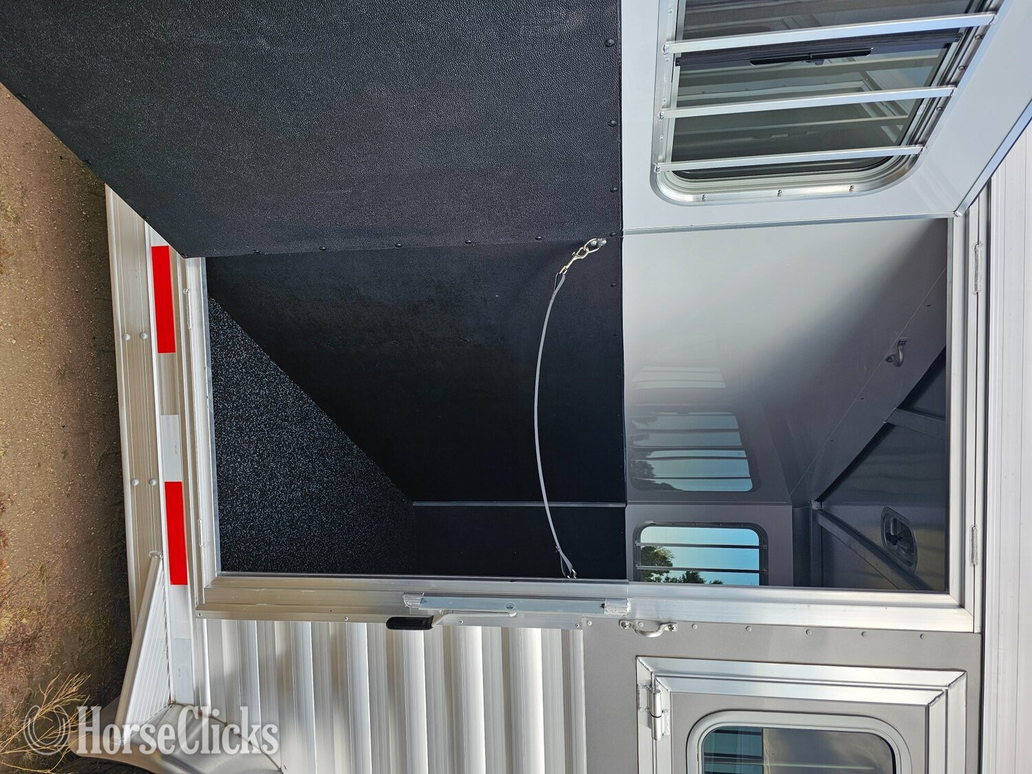 Horse Trailers - 2025 Exiss Trailers 7300 Gooseneck Horse Trailer