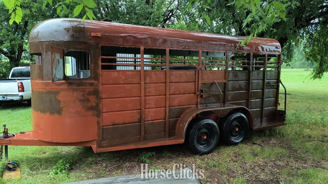 1986 W-W Trailers  Bumper Pull Horse Trailer in Oklahoma