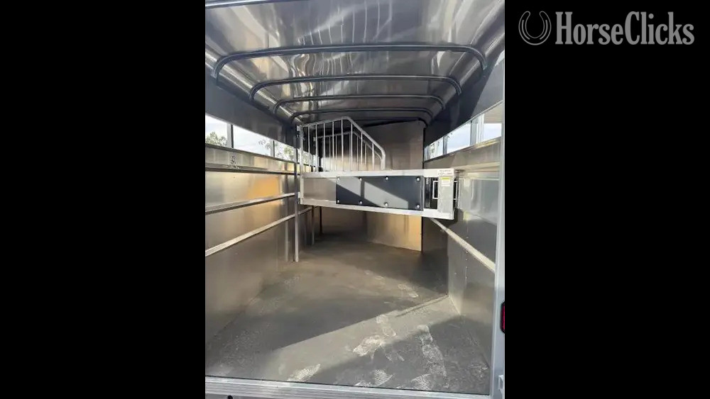 Maverick Trailers 2027 Steel 3   Horse Trailer