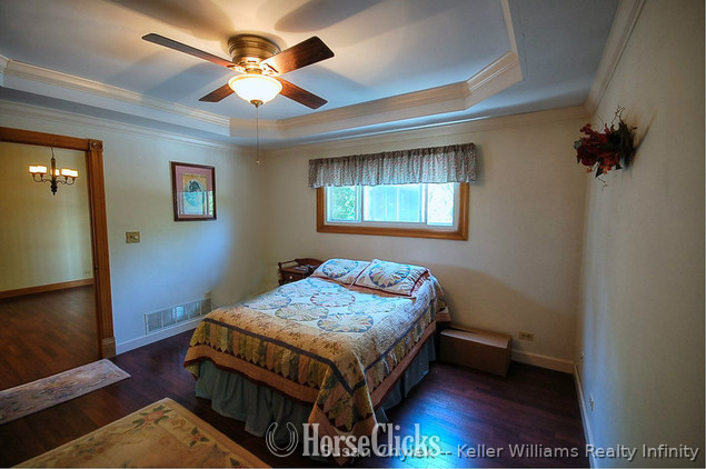 Farms - SOLD!!! Keep your Horses at home! for sale in Illinois in Illinois