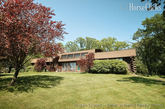 SOLD!!! 16ac Training/Boarding Facility in Wonder Lake for sale in Illinois in Illinois