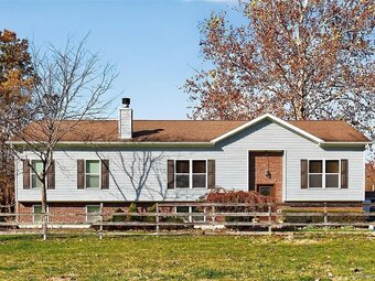 Horse Farm w/ 3000 SQ Ft home. 15 Stall Barn w/Tack Shop Business
