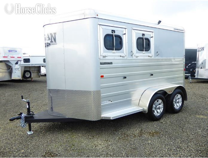 2022 Logan Coach Bullseye Bumper Pull Horse Trailer in Oregon