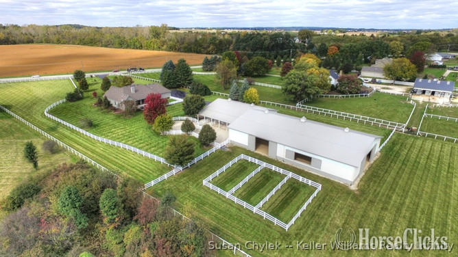 SOLD!!! Exceptional Equestrian Estate with 72x120 Indoor Arena for sale in Illinois