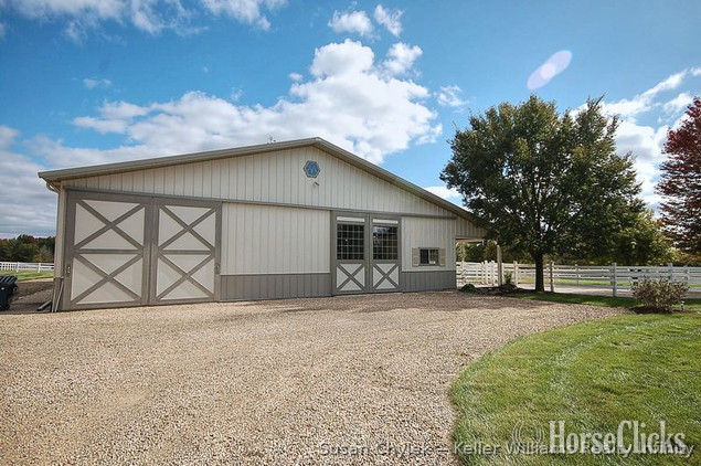 SOLD!!! Exceptional Equestrian Estate with 72x120 Indoor Arena for sale in Illinois - Farms in Illinois