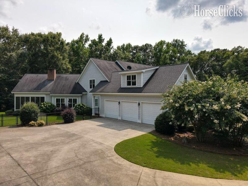 Houses - Custom designed Home on 10 Acres!  in Georgia