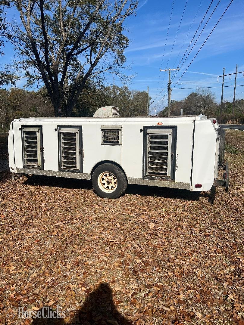 Bumper Pull Livestock Trailer - Livestock Trailers in Georgia