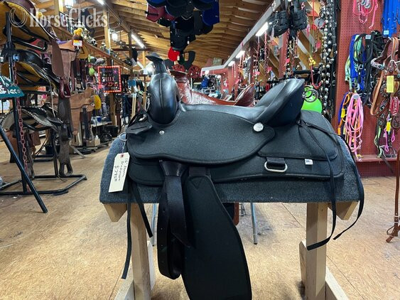 16" Abetta Western Saddle in South Carolina