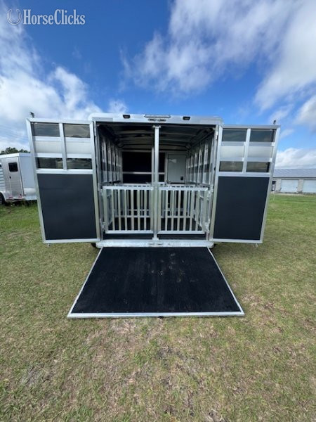 2026 SC Trailers Show Trailer Gooseneck Horse Trailer Florida