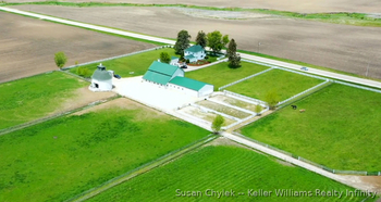 SOLD!!!  10ac Horse Farm in Maple Park, IL for sale in Illinois