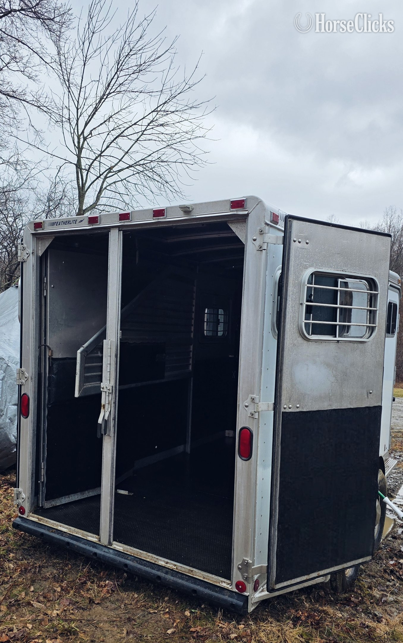 1995 Featherlite Trailers  Bumper Pull Horse Trailer New York