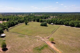 Bring Your Horses! Fenced Farm with Homes & Barn