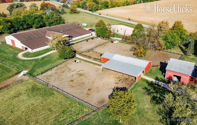 SOLD!!! Oswego Training/Riding Center on 24 acres - Farms in Illinois