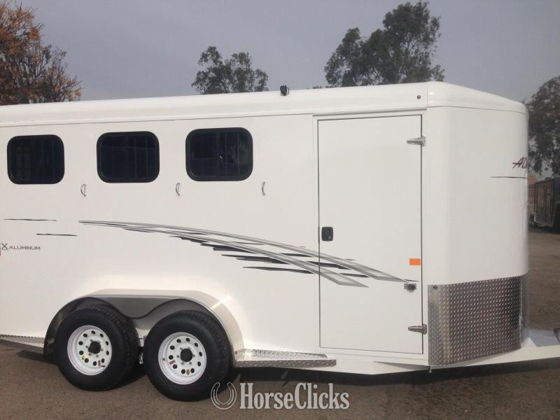 Trails West 2026 Manufacturing 3 Horse BP  Horse Trailer