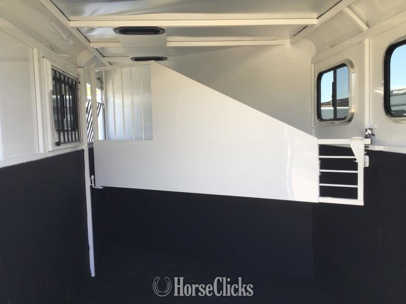 Trails West 2026 Manufacturing 3 Horse BP  Horse Trailer - Horse Trailers