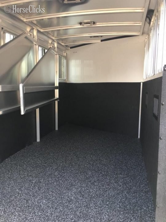 Horse Trailers - 2026 Exiss Trailers XT Bumper Pull Horse Trailer in Florida