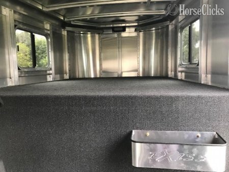 Horse Trailers - 2026 Exiss Trailers Express CXF Gooseneck Horse Trailer