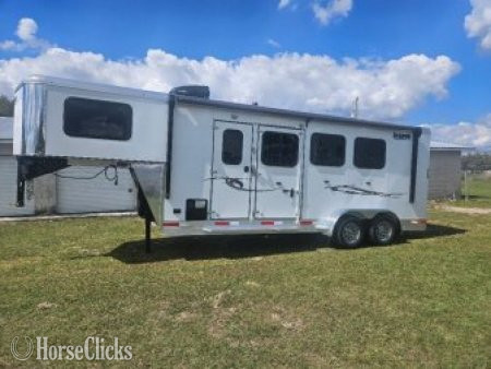 2026 Shadow Trailers Stablemate Weekender Gooseneck Horse Trailer in Florida