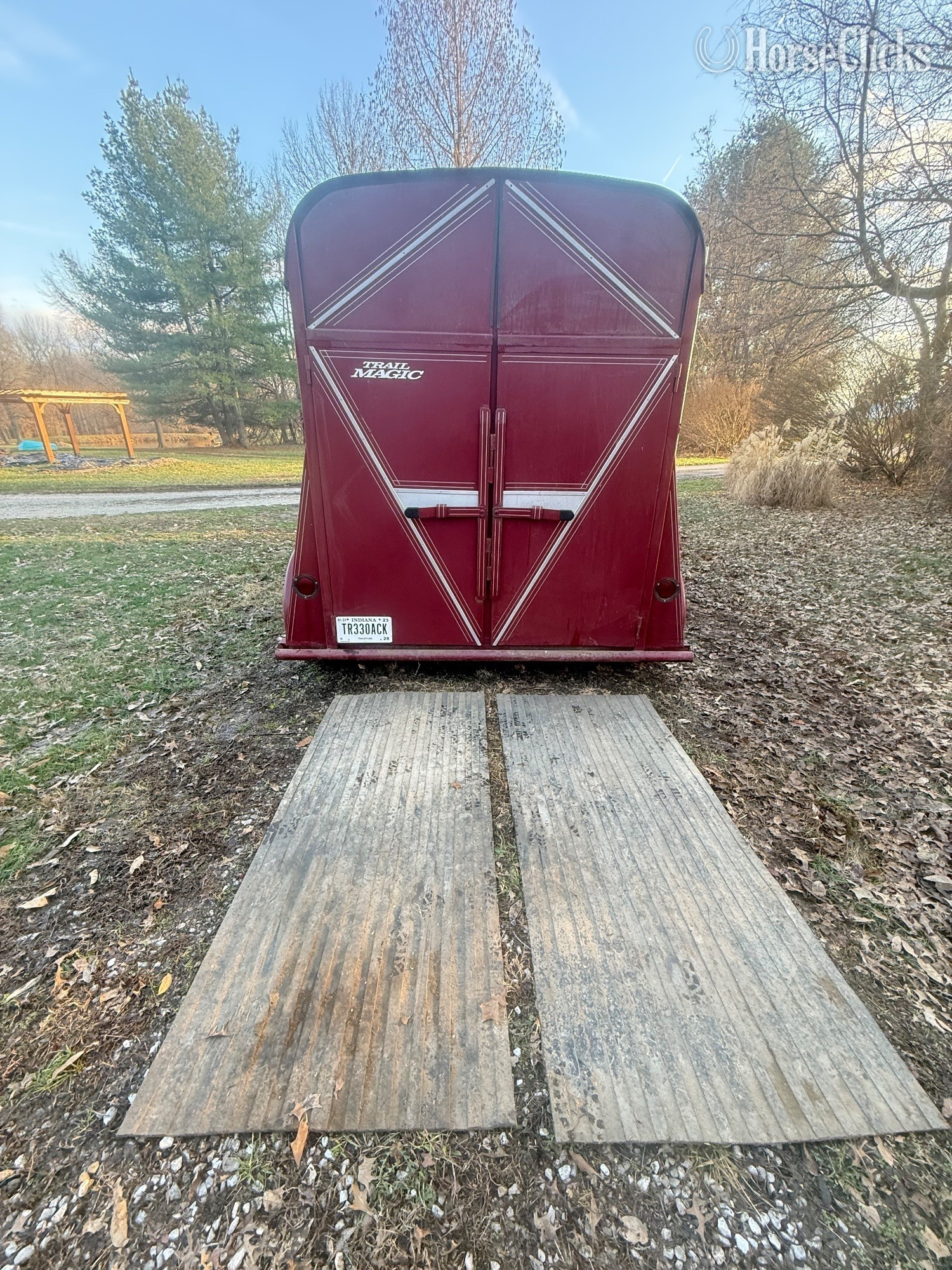 1990 Trail Magic P Gooseneck Horse Trailer - Horse Trailers