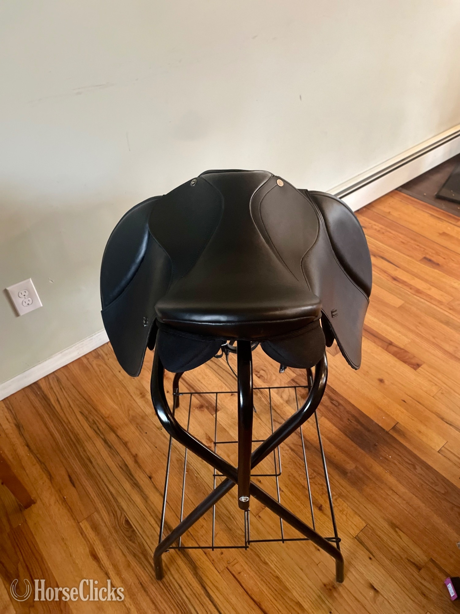 17.5" N. Porter English Saddle New York