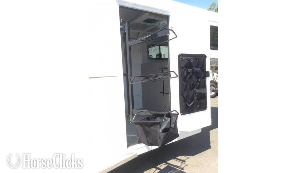 Trails West 2026 Manufacturing ADVENTURE MX (GN)  Horse Trailer - Horse Trailers in California