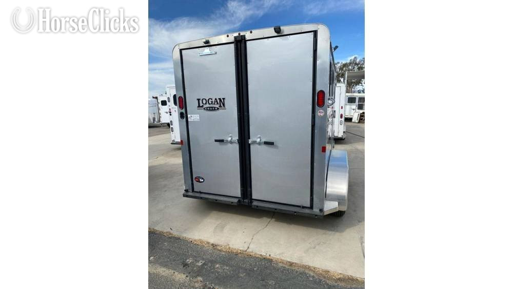 Logan Coach 2026 BULLSEYE  Horse Trailer