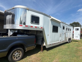 2006 Exiss Trailers XT-410 Gooseneck Horse Trailer