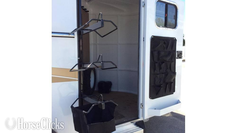 Trails West 2026 Manufacturing Classic 2  Horse Trailer - Horse Trailers in California