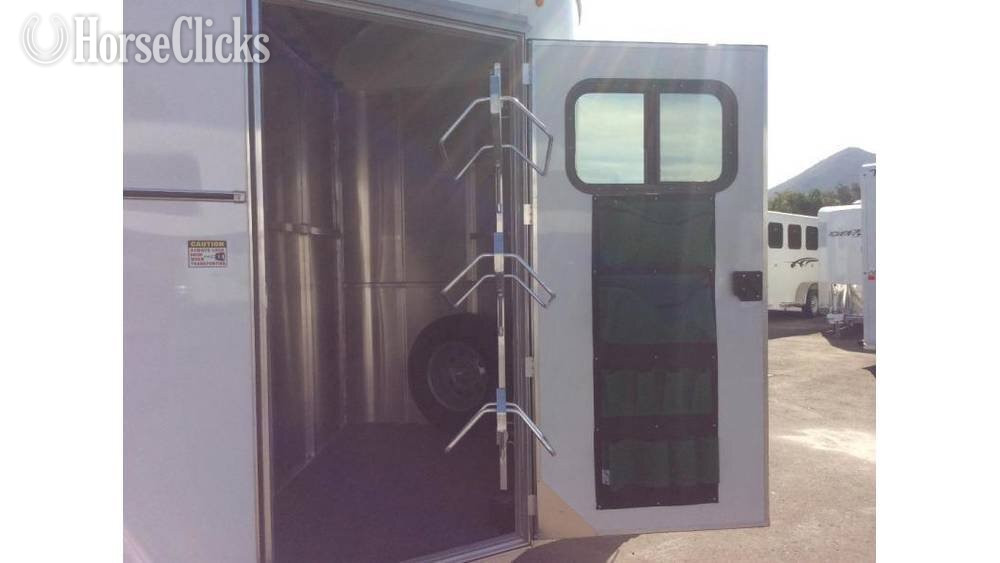 Maverick Trailers 2026 LITE DELUXE Warmblood  Horse Trailer - Horse Trailers
