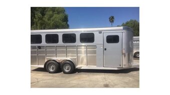 Maverick Trailers 2026 Trailers Lite Deluxe 4   Horse Trailer