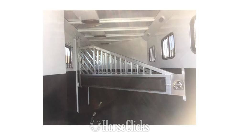 Trails West 2026 Manufacturing CLASSIC (Warm Blood) 3   Horse Trailer