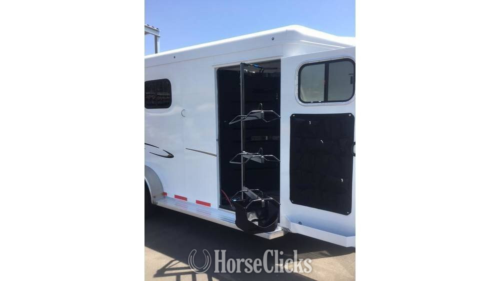 California Trails West 2026 Manufacturing CLASSIC (Warm Blood) 3   Horse Trailer